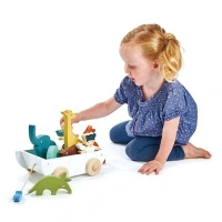 Tender Leaf Toys Vriendschapsboot van duurzaam hout bij Het Speellab.