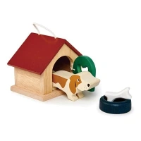 Dichtbij opname van het houten basset hound hondje met voerbakje en bot uit de Pet Dog Set