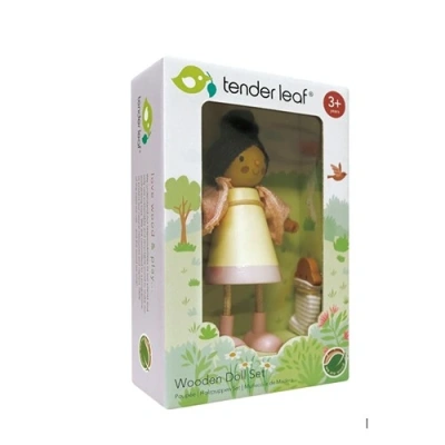 Houten moeder popje en baby met stoffen kleertjes uit de Tender Leaf collectie bij Het Speellab in doos
