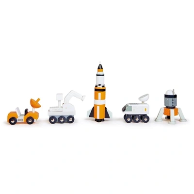 Tender Leaf Space Voyager Set met houten raket en maanlander van Het Speellab.