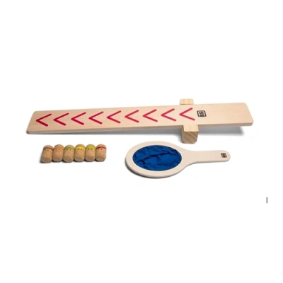 Houten actiespel met ninja’s en katapult – BS Toys binnenspel
